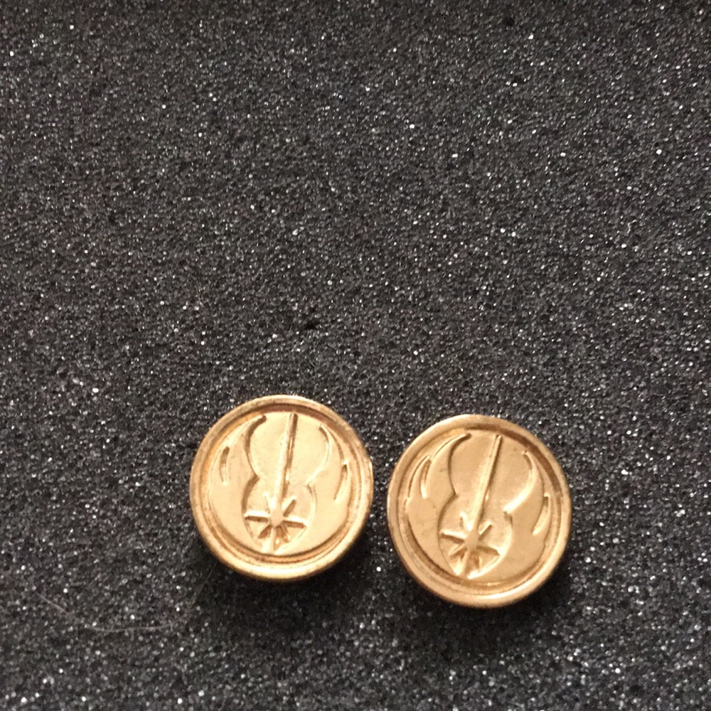Star Wars stud earrings